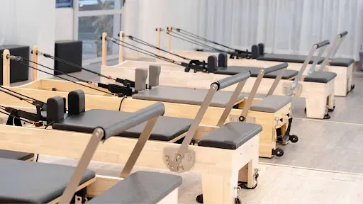 Ile reformerów potrzebuję do nowego studia pilates?